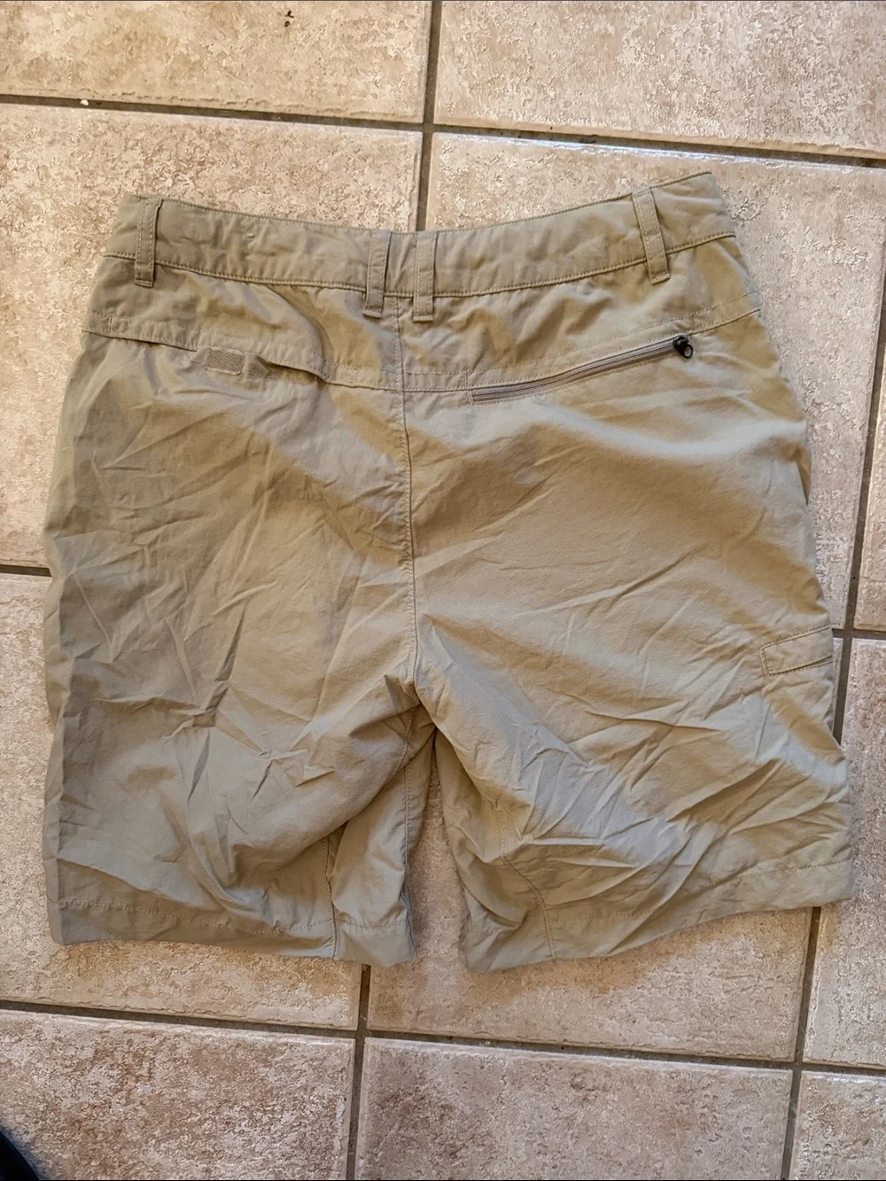 The North Face Men's Khaki/Tan Hybrid Outdoor dryquick Shorts. Sz 30